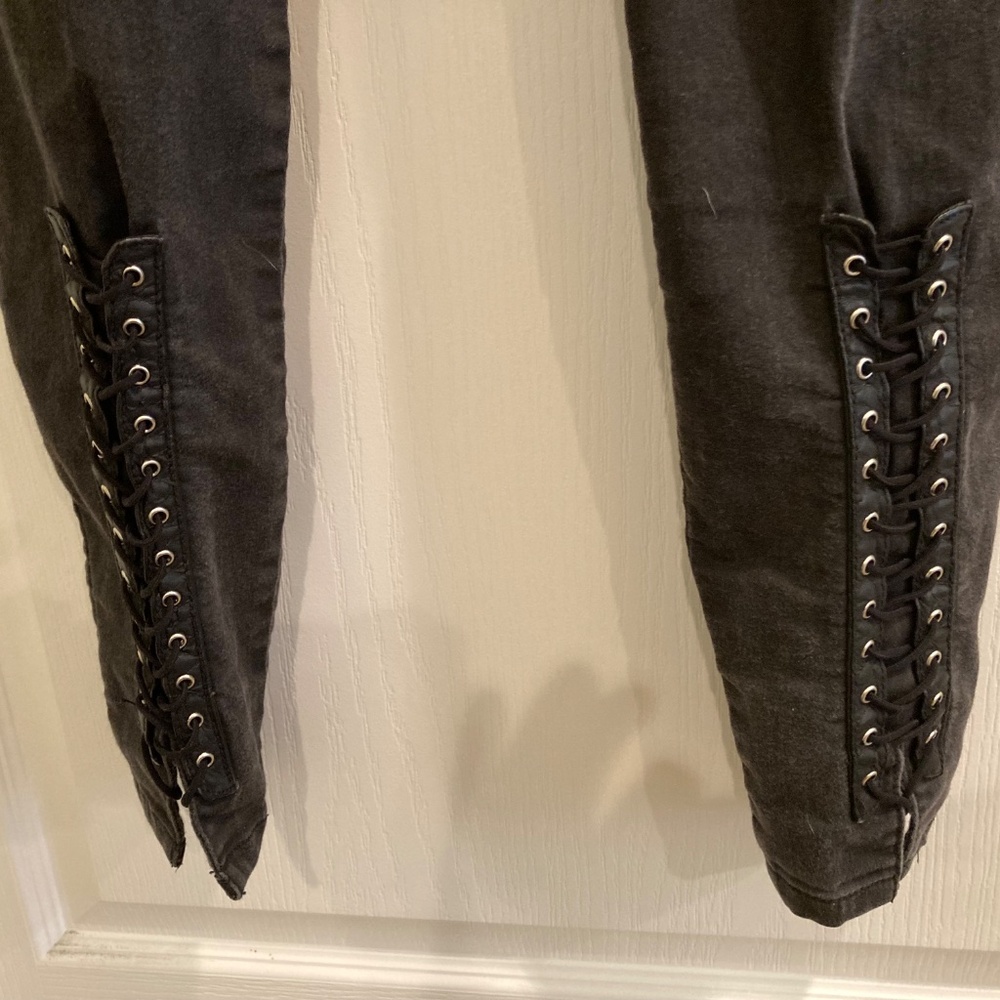 Cache Skinny Jean - Picture 4 of 4